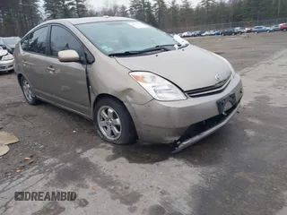 2005 Toyota Prius z VIN JTDKB20U553015603, wystawiony jako IAAI lot #41753696 z przebiegiem 299 999 mil mil oraz . Historia ofert i sprzedaży dostępna na DreamBid. Obrazek 6.