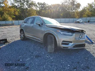 2021 Volvo XC90 Inscription Expression with VIN YV4BR00L3M1687822, listed as a Copart auction lot 64256642 with Not Provided miles. Bid and sale history available at carsss.com. Image 1.