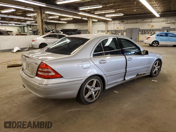2004 Mercedes-Benz C 230 Kompressor with VIN WDBRF40J34A589162, listed as a Copart auction lot 54264684 with 190,807 mi miles and Clean Title. Bid and sale history available at DreamBid. Image 3.