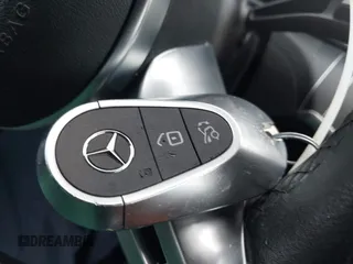 2022 Mercedes-Benz C 300 with VIN W1KAF4GB9NR018569, listed as a IAAI auction lot 38903076 with Not Provided miles and . Bid and sale history available at DreamBid. Image 11.