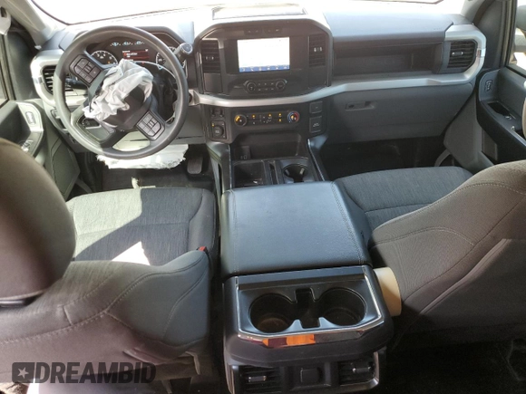 2022 Ford F-150 XL z VIN 1FTFX1E86NKD22373, wystawiony jako Copart lot #69963114 z przebiegiem 96 983 mil mil oraz Szkoda całkowita • Salvage title. Historia ofert i sprzedaży dostępna na DreamBid. Obrazek 8.