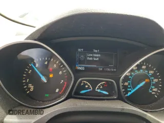 2014 Ford Escape SE с VIN 1FMCU9G9XEUD53223, выставлен на аукционе Copart как лот 62909615 с пробегом 179 579 миль миль и Списание • Salvage title. История ставок и продаж доступна на DreamBid. Изображение 9.
