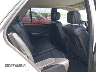 2009 Mercedes-Benz M 350 with VIN 4JGBB86E09A508864, listed as a IAAI auction lot 42211990 with 183,520 mi miles and . Bid and sale history available at carsss.com. Image 8.
