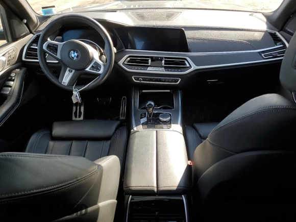 2022 BMW X7 xDrive40i with VIN 5UXCW2C02N9M84404, listed as a Copart auction lot 45557825 with 0 mi miles and Salvage Title. Bid and sale history available at carsss.com. Image 8.