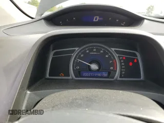 2011 Honda Civic Cpe LX with VIN 2HGFG1B66BH002753, listed as a Copart auction lot 72696164 with 200,377 mi miles and Salvage Title. Bid and sale history available at carsss.com. Image 9.