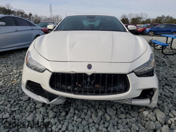 2017 Maserati Ghibli with VIN ZAM57XSAXH1217301, listed as a Copart auction lot 40090954 with 107,514 mi miles. Bid and sale history available at carsss.com. Image 5.