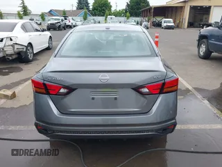 2024 Nissan Altima SV z VIN 1N4BL4DV4RN385646, wystawiony jako IAAI lot #42422125 z przebiegiem 27 335 mil mil oraz . Historia ofert i sprzedaży dostępna na DreamBid. Obrazek 16.