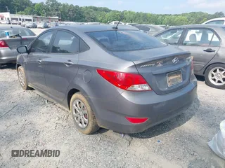 2013 Hyundai Accent GLS z VIN KMHCT4AEXDU502319, wystawiony jako IAAI lot #42423517 z przebiegiem 228 402 mil mil oraz . Historia ofert i sprzedaży dostępna na DreamBid. Obrazek 3.