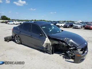 2012 BMW 3 Series 328i z VIN WBA3A5C58CF349372, wystawiony jako Copart lot #74259184 z przebiegiem Nie podano mil oraz Szkoda całkowita • Salvage title. Historia ofert i sprzedaży dostępna na DreamBid. Obrazek 4.