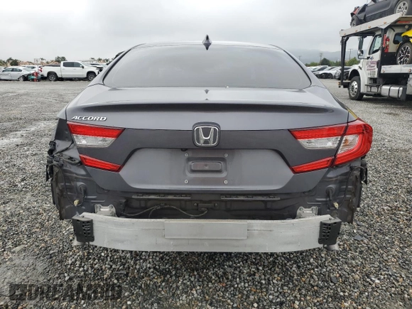 2018 Honda Accord EX-L z VIN 1HGCV1F5XJA110641, wystawiony jako Copart lot #55830625 z przebiegiem 75 198 mil mil oraz Szkoda całkowita • Salvage title. Historia ofert i sprzedaży dostępna na DreamBid. Obrazek 6.