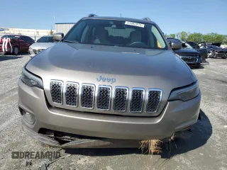 2019 Jeep Cherokee Latitude with VIN 1C4PJLCX8KD110683, listed as a Copart auction lot 51902075 with 115,791 mi miles and Salvage title. Bid and sale history available at DreamBid. Image 5.