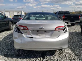 2014 Toyota Camry L with VIN 4T4BF1FK1ER435861, listed as a Copart auction lot 54007535 with 74,369 mi miles and Clean Title. Bid and sale history available at DreamBid. Image 6.