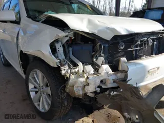 2009 Toyota Highlander Hybrid Limited with VIN JTEEW44A092035066, listed as a IAAI auction lot 41527468 with 166,339 mi miles. Bid and sale history available at carsss.com. Image 6.