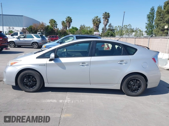 2014 Toyota Prius Four with VIN JTDKN3DU6E1822490, listed as a IAAI auction lot 42182797 with 192,338 mi miles. Bid and sale history available at carsss.com. Image 14.