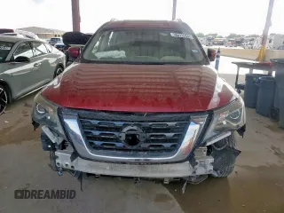 2017 Nissan Pathfinder S with VIN 5N1DR2MN7HC672605, listed as a Copart auction lot 57998845 with 105,434 mi miles and Clean title. Bid and sale history available at DreamBid. Image 5.