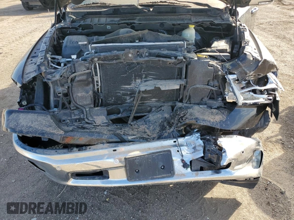 2015 Ram 1500 Laramie Limited z VIN 1C6RR7PT5FS602368, wystawiony jako Copart lot #50266245 z przebiegiem 181 055 mil mil oraz Szkoda całkowita • Salvage title. Historia ofert i sprzedaży dostępna na DreamBid. Obrazek 13.
