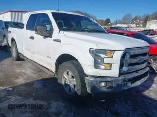 2017 Ford F-150 XL with VIN 1FTEX1EP9HKE40148, listed as a IAAI auction lot 41395545 with 201,391 mi miles. Bid and sale history available at carsss.com. Image 1.