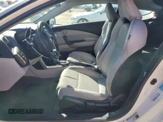 2011 Honda CR-Z with VIN JHMZF1D40BS000854, listed as a Copart auction lot 42409615 with 69,928 mi miles and Salvage Title. Bid and sale history available at DreamBid. Image 7.