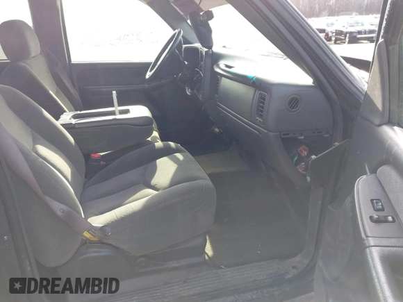 2003 Chevrolet Silverado 1500 with VIN 2GCEK19T231219036, listed as a IAAI auction lot 41771844 with 260,013 mi miles. Bid and sale history available at carsss.com. Image 5.