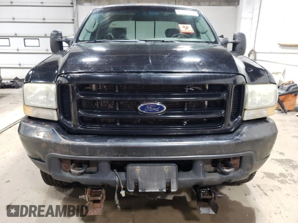 2003 Ford Super Duty F-250 XL with VIN 1FTNX21L73EA47023, listed as a Copart auction lot 81932114 with Not Provided miles and Salvage Title. Bid and sale history available at carsss.com. Image 5.