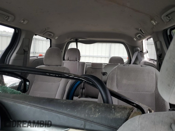 2015 Toyota Sienna LE AAS with VIN 5TDKK3DC2FS661818, listed as a Copart auction lot 64165795 with 171,702 mi miles and Clean title. Bid and sale history available at DreamBid. Image 10.