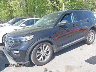 2023 Ford Explorer XLT with VIN 1FMSK8DH1PGB85514, listed as a IAAI auction lot 42025678 with 44,600 mi miles. Bid and sale history available at carsss.com. Image 2.