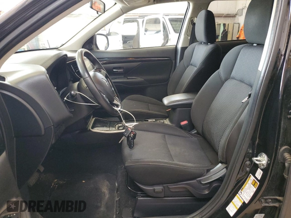 2020 Mitsubishi Outlander ES z VIN JA4AZ2A3XLZ602851, wystawiony jako Copart lot #61658925 z przebiegiem 97 993 mil mil oraz Czysty tytuł • Clean title. Historia ofert i sprzedaży dostępna na DreamBid. Obrazek 7.