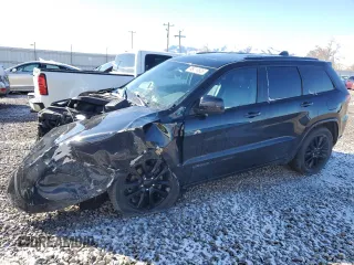 2017 Jeep Grand Cherokee Altitude z VIN 1C4RJFAG7HC814854, wystawiony jako Copart lot #45014835 z przebiegiem Nie podano mil oraz Szkody całkowita. Historia ofert i sprzedaży dostępna na DreamBid. Obrazek 1.