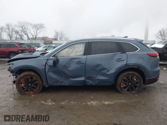 2023 Mazda CX-9 Carbon Edition with VIN JM3TCBDY1P0642597, listed as a IAAI auction lot 41568969 with Not Provided miles and . Bid and sale history available at carsss.com. Image 13.