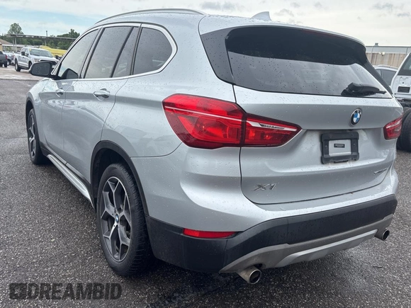 2018 BMW X1 sDrive28i with VIN WBXHU7C38J5L08773, listed as a Copart auction lot 55470955 with 149,885 mi miles and Clean Title. Bid and sale history available at DreamBid. Image 3.