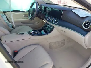 2019 Mercedes-Benz E-Class E 300 with VIN WDDZF4KB4KA686266, listed as a IAAI auction lot 41100169 with 18,205 mi miles. Bid and sale history available at carsss.com. Image 5.