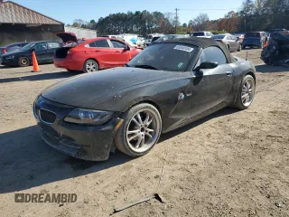 2007 BMW Z4 3.0i with VIN 4USBU33537LW71199, listed as a Copart auction lot 85549104 with 87,437 mi miles and Clean Title. Bid and sale history available at carsss.com. Image 1.