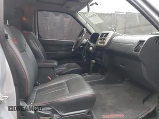 2001 Nissan Frontier z VIN 1N6MD27T01C384859, wystawiony jako IAAI lot #42058030 z przebiegiem 90 415 mil mil oraz . Historia ofert i sprzedaży dostępna na DreamBid. Obrazek 5.