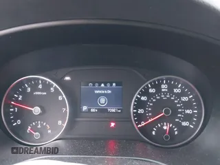 2021 Kia Sportage EX with VIN KNDPN3AC7M7920408, listed as a IAAI auction lot 41421579 with 70,921 mi miles and . Bid and sale history available at DreamBid. Image 7.