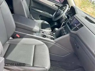 2018 Volkswagen Atlas Launch Edition с VIN 1V2HR2CA1JC512146, выставлен на аукционе Copart как лот 65648045 с пробегом 21 545 миль миль и Чистый • Clean title. История ставок и продаж доступна на DreamBid. Изображение 5.