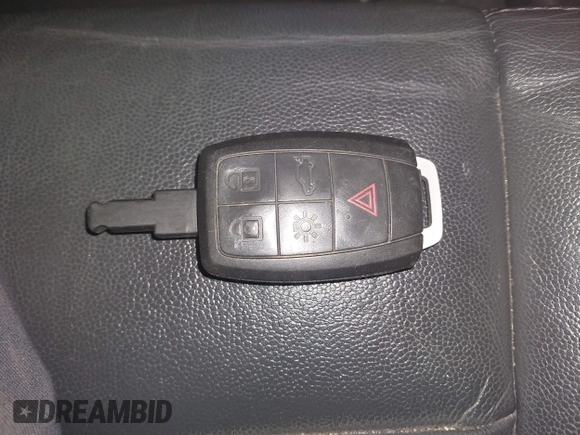 2011 Volvo V50 с VIN YV1672MW8B2597061, выставлен на аукционе IAAI как лот 42083823 с пробегом 164 818 миль миль и . История ставок и продаж доступна на DreamBid. Изображение 11.