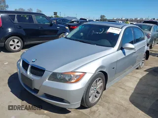 2007 BMW 3 Series 328i with VIN WBAVC53537FZ80538, listed as a IAAI auction lot 42675956 with 235,056 mi miles and . Bid and sale history available at DreamBid. Image 17.
