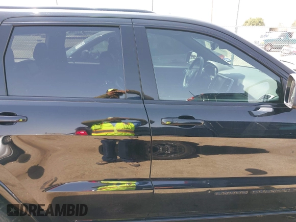2017 Jeep Grand Cherokee Altitude with VIN 1C4RJEAG2HC816473, listed as a IAAI auction lot 42071543 with 171,096 mi miles and . Bid and sale history available at DreamBid. Image 14.