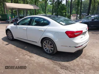 2015 Kia Cadenza Premium z VIN KNALN4D74F5177320, wystawiony jako IAAI lot #42500422 z przebiegiem 180 479 mil mil oraz . Historia ofert i sprzedaży dostępna na DreamBid. Obrazek 3.