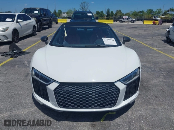 2017 Audi R8 z VIN WUAVACFX0H7903232, wystawiony jako IAAI lot #42247728 z przebiegiem 74 755 mil mil oraz . Historia ofert i sprzedaży dostępna na DreamBid. Obrazek 12.