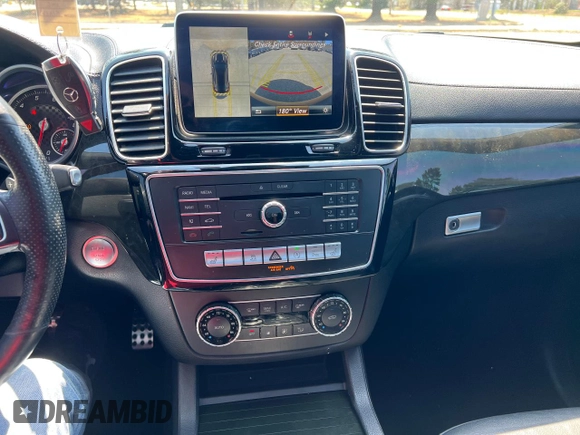 2016 Mercedes-Benz GLE 450 AMG z VIN 4JGED6EB2GA022685, wystawiony jako Copart lot #54209245 z przebiegiem 131 134 mil mil oraz Tytuł czysty. Historia ofert i sprzedaży dostępna na DreamBid. Obrazek 9.