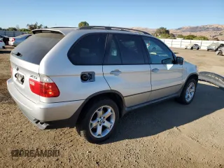 2006 BMW X5 3.0i with VIN 5UXFA13566LY33974, listed as a Copart auction lot 71454014 with 137,226 mi miles and Salvage Title. Bid and sale history available at carsss.com. Image 3.