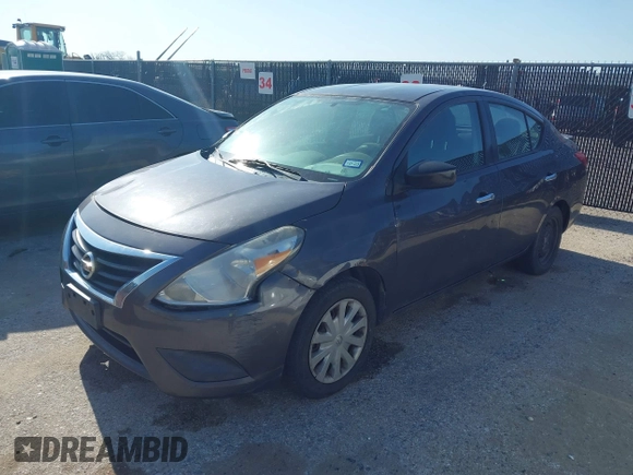 2015 Nissan Versa SV with VIN 3N1CN7AP2FL802924, listed as a IAAI auction lot 41960090 with 163,757 mi miles. Bid and sale history available at carsss.com. Image 2.