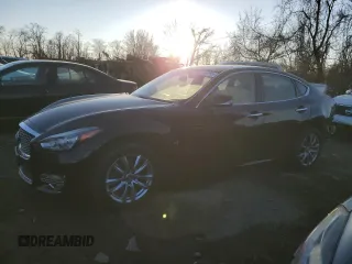 2017 Infiniti M37 with VIN JN1BY1AR1HM770641, listed as a Copart auction lot 87844255 with 106,683 mi miles and Salvage Title. Bid and sale history available at carsss.com. Image 1.