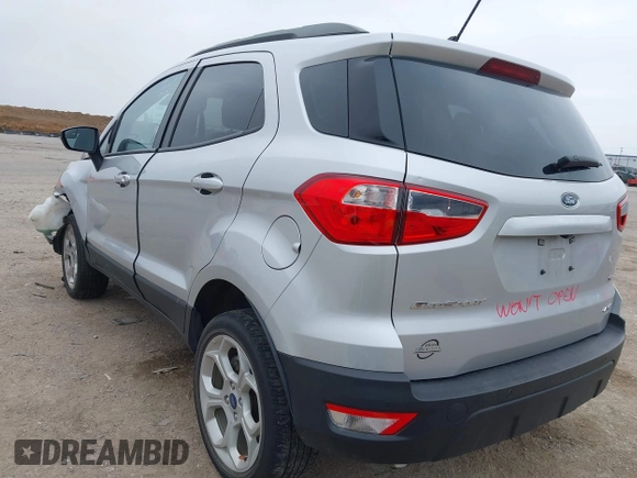 2022 Ford EcoSport SE with VIN MAJ6S3GL8NC469922, listed as a IAAI auction lot 41489102 with 18,910 mi miles. Bid and sale history available at carsss.com. Image 3.