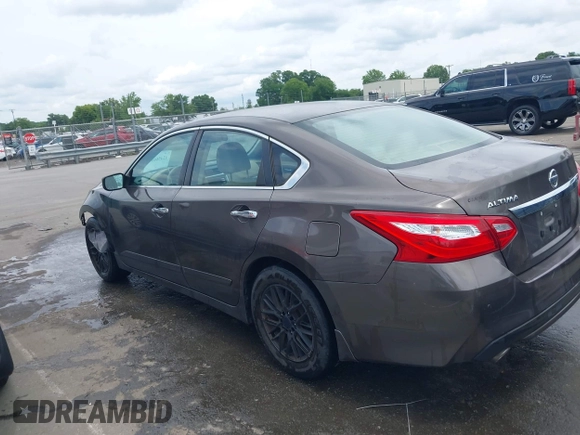 2017 Nissan Altima SV with VIN 1N4AL3AP0HC134578, listed as a IAAI auction lot 42456694 with 98,408 mi miles and . Bid and sale history available at DreamBid. Image 14.
