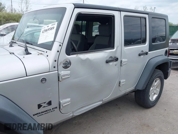 2008 Jeep Wrangler Unlimited X with VIN 1J4GA39108L510829, listed as a IAAI auction lot 42069589 with 108,696 mi miles and . Bid and sale history available at DreamBid. Image 6.