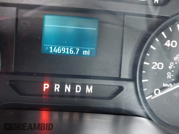 2019 Ford F-150 XL z VIN 1FTMF1C51KKC79270, wystawiony jako IAAI lot #42337543 z przebiegiem 146 916 mil mil oraz . Historia ofert i sprzedaży dostępna na DreamBid. Obrazek 15.