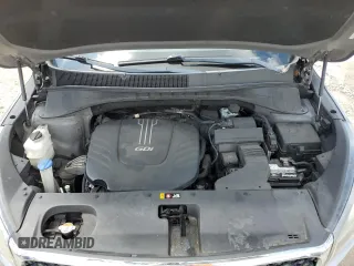 2018 Kia Sorento LX with VIN 5XYPG4A56JG350014, listed as a Copart auction lot 55232835 with 184,875 mi miles and Clean Title. Bid and sale history available at DreamBid. Image 12.