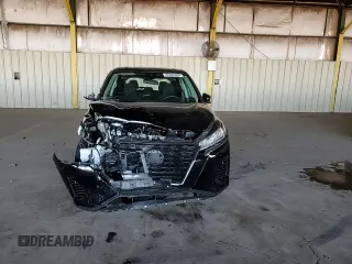 2022 Nissan Kicks S z VIN 3N1CP5BV8NL506994, wystawiony jako Copart lot #85803864 z przebiegiem 42 916 mil mil oraz Szkoda całkowita • Salvage title. Historia ofert i sprzedaży dostępna na DreamBid. Obrazek 10.